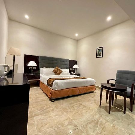 Central Boutique Hotel Muradabad Dış mekan fotoğraf